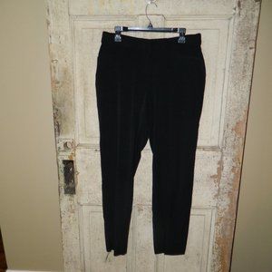 Rafaella Curvy Fit Straight Leg Black Pants Size 12 NWT (U-7)